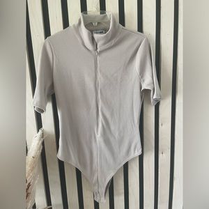 Fashion Nova Nude Shortsleeve Bodysuit